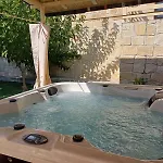 The River House بيت للعطل Trimiklini